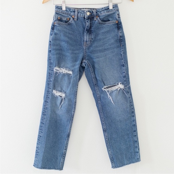 ‼️ Topshop Petite 24 Dad Straight Leg medium.light washed distressed jean!! - Picture 1 of 16